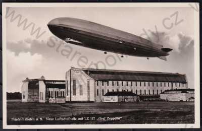  - Německo, Friedrichshafen, Graf Zeppelin - vzducholoď, nová hala