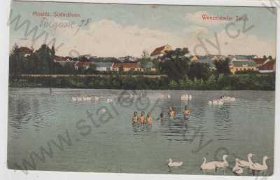  - Miroslav (Misslitz) - Znojmo, rybník, Wenzeldorfer Teich, částečný záběr města, kolorovaná