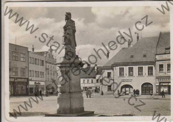  - Vyškov (Wischau), náměstí a pomník