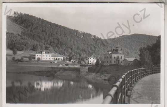  - Valašská Bystřice - údolní přehrada, okolí krajina