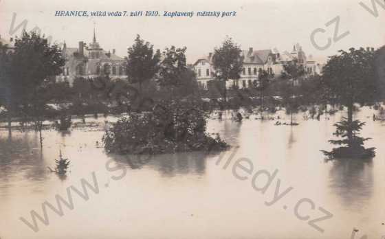  - Hranice, Velká voda 7. září 1910, Zaplavený městský park