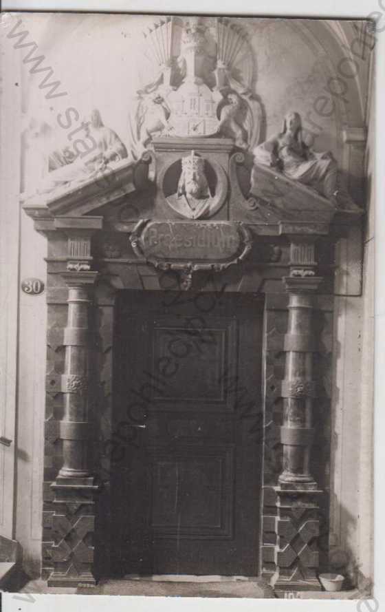  - Praha 1, Staroměstská radnice, portál presidia
