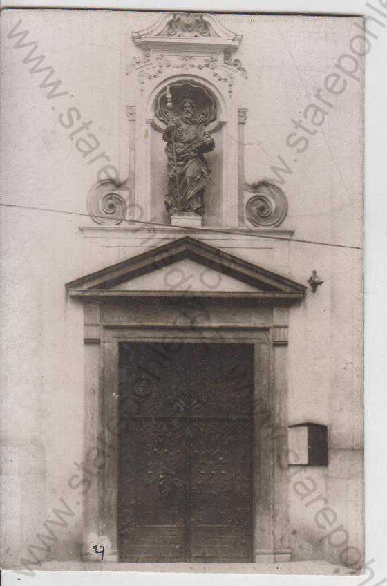  - Praha 1, Josefská ulice, portál kostel sv. Tomáš
