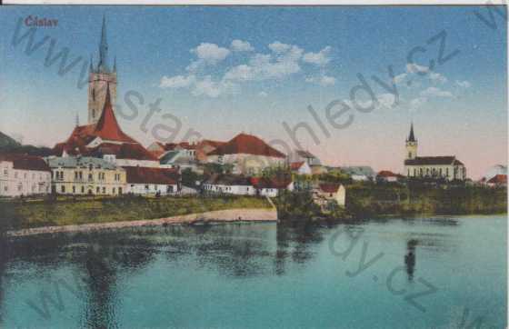  - Čáslav - část města, Podměstský rybník? , kostel sv. Petra a Pavla, evangelický kostel v pozadí, kolorovaná
