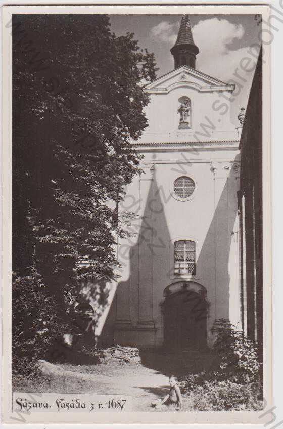 - Sázava - kostel - fasáda z r. 1687