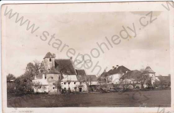  - Žumberk, část obce Žár, kostel a obec, foto Wolf