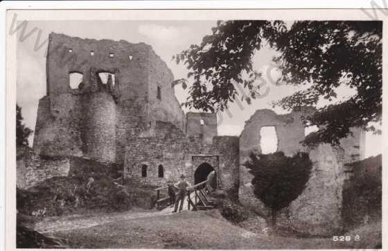 - Hukvaldy (Morava), zřícenina hradu, foto J.Švec
