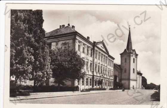  - Městec Králové (Poděbrady), část města a kostel sv.Markéty