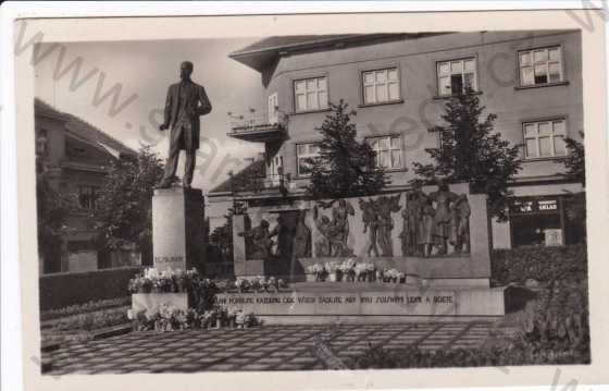  - Hodonín, pomník T.G.Masaryka, foto J.Švec
