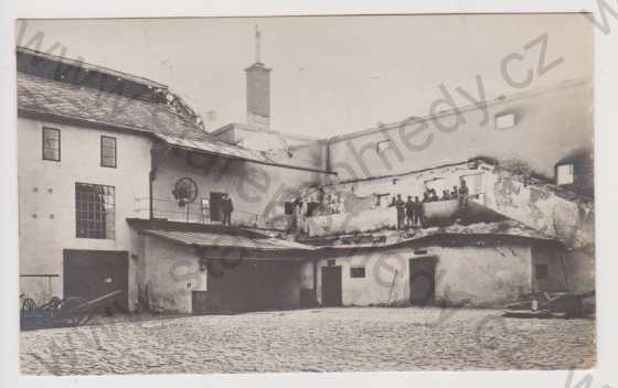  - Vyškov - po požáru 1917, pivovar nádvoří