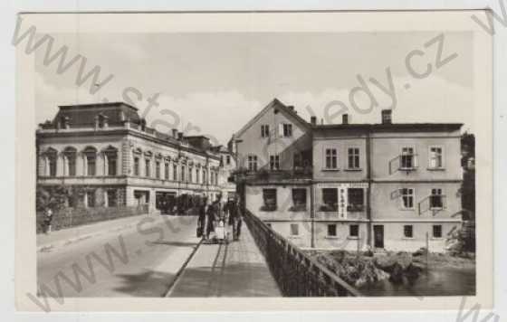  - Benešov nad Ploučnicí (Děčín), most, pohled ulicí, restaurace, kavárna, kočárek