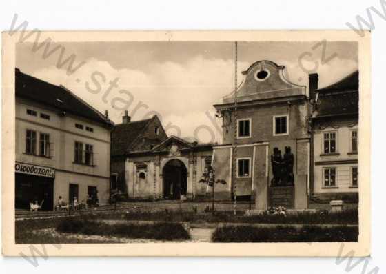  - Žlutice, Karlovy Vary, horní část náměstí, pomník, kočárek, ORBIS