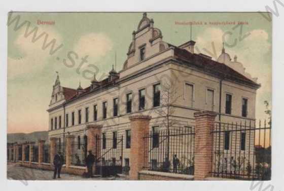  - Beroun, škola, kolorovaná
