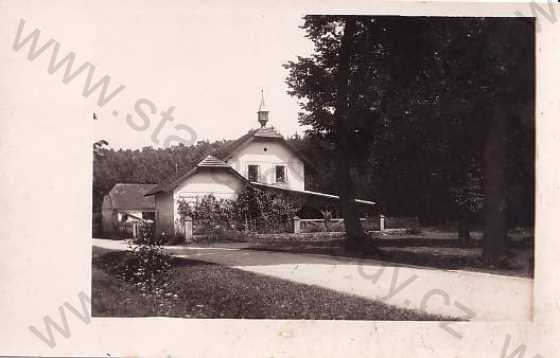  - Postupice (Benešov), dům, Foto-fon