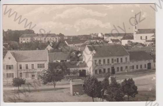  - Hrušovany nad Jevišovkou (Grussbach) - střed města, hostinec, kostel