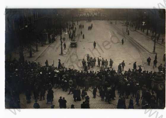  - Poslední záchvěv rakouské moci 14. října 1918, foto Dítě