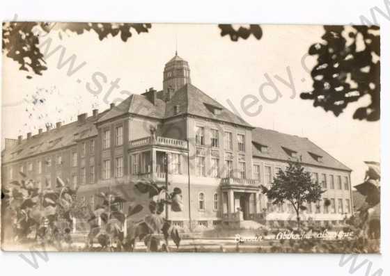  - Beroun, obchodní akademie