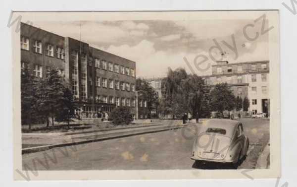  - Ostrava, nemocnice, Fifejdy, automobil
