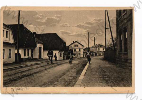  - Týniště n. Orlicí Rychnov n. Kněžnou, pohled ulicí, bicykl