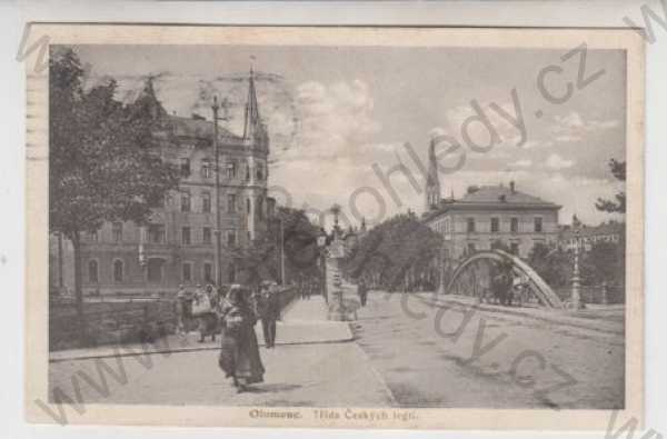  - Olomouc, pohled ulicí, most, kůň, povoz