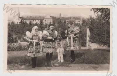  - Svatobořice (Hodonín), Kyjov, kroj, Morava, foto J.Švec