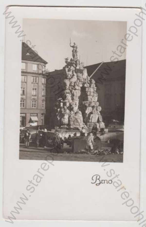 - Brno, socha, trh, Morový sloup, klenoty, zlatník, obchod, reklama, Josef Jeníček