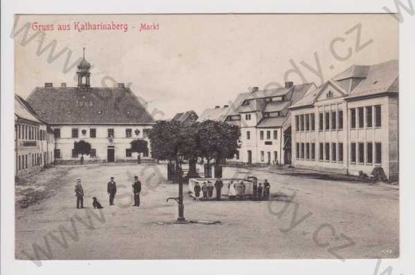  - Hora Svaté Kateřiny (Katharinaberg) - náměstí, pes, Most
