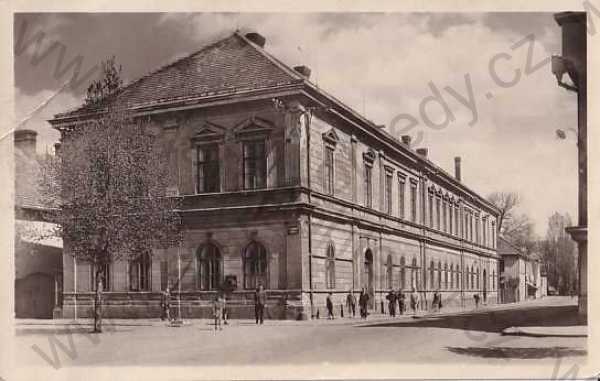  - Dašice (Pardubice), škola