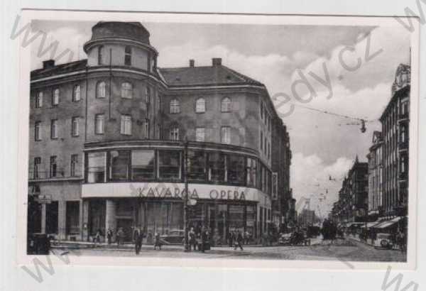  - Ostrava, pohled ulicí, automobil, kavárna, Opera