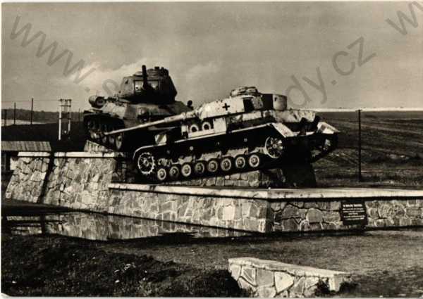  - Dukla, vojenské muzeum, tanky, foto J. Hajduch