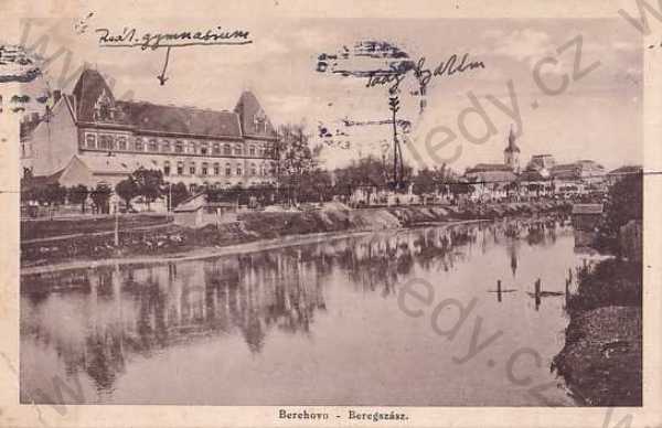 - Berehovo, Beregsas (Podkarpatská Rus), reálné gymnázium, kostel