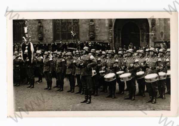  - 3. říše, vojenská přehlídka, foto Baiers