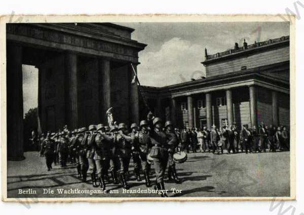  - 3. říše, Berlín, strážní rota u Braniborské brány