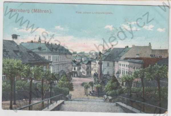 - Moravský Šternberk (Mähren Sternberg), pohled ulicí, částečný záběr města, kolorovaná