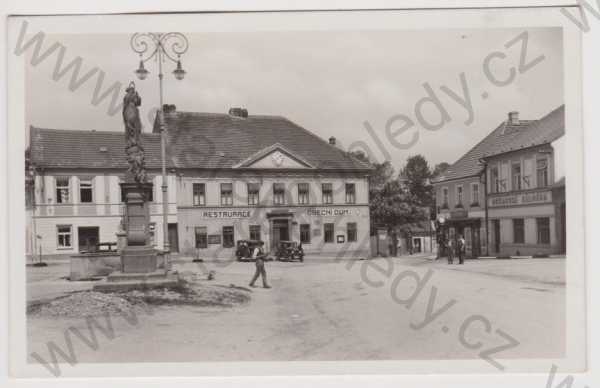  - Borohrádek - náměstí, restaurace, auto, občanská záložna