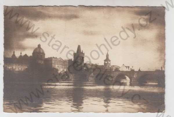  - Praha 1, KArlův most, mostecká věž, řeka, Vltava, Foto-fon