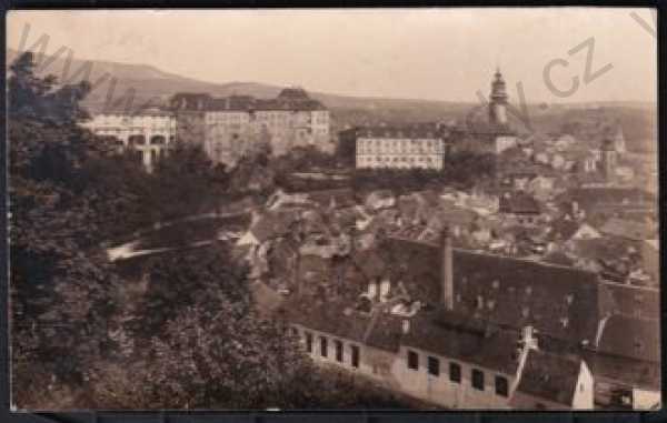  - Český Krumlov (Krummau), foto J. Wolf, pohled na město z výšky, kostel, řeka