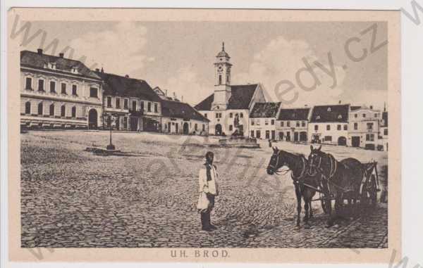  - Uherský Brod - náměstí, kůň, kroj