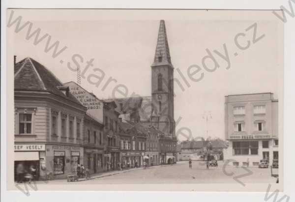  - Kralupy nad Vltavou - náměstí, kostel, AUTO