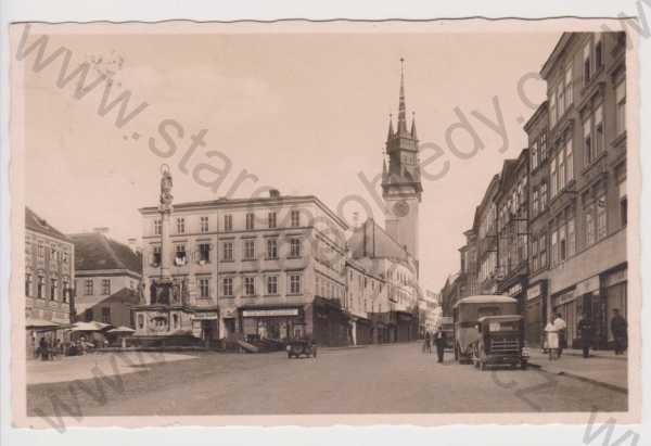  - Znojmo - Masarykovo náměstí, radniční věž, AUTO