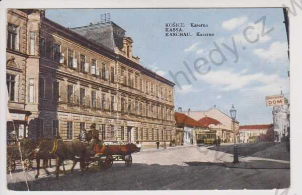  - Slovensko - Košice - kasárna, kůň, kolorovaná