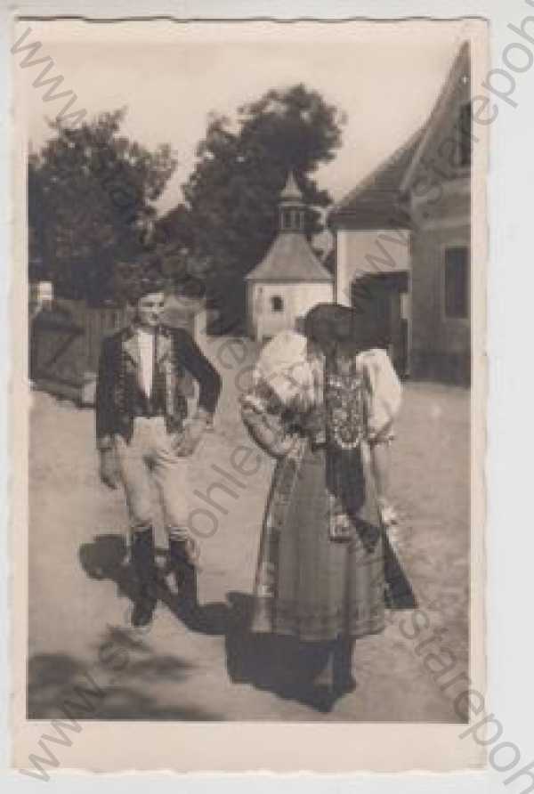  - Kroj, Čechy, Chodsko, muž, žena, foto J.Švec