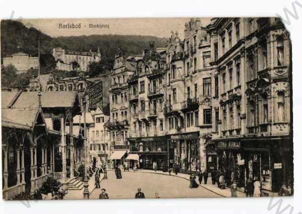  - Karlovy Vary, pohled ulicí, obchody