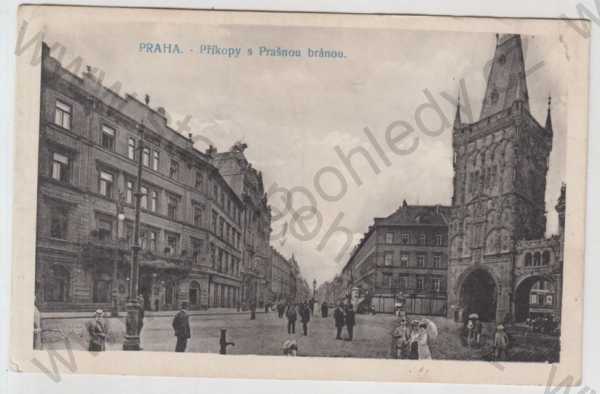  - Praha 1, Příkopy, Prašná brána, pohled ulicí