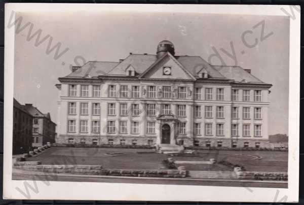  - Lomnice nad Popelkou (Semily), Masarykova škola, celkový pohled
