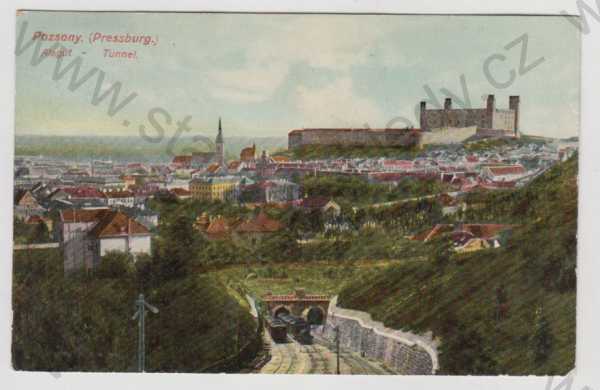  - Slovensko, Bratislava (Pressburg, Pozsony), tunel, vlak, hrad, částečný záběr města, kolorovaná