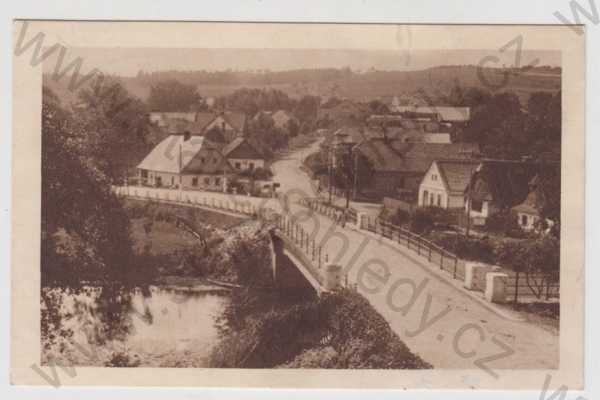  - Trhová Kamenice (Chrudim), most, řeka, částečný záběr města