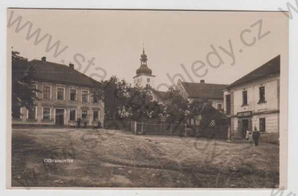  - Olbramovice (Benešov), kostel, náměstí