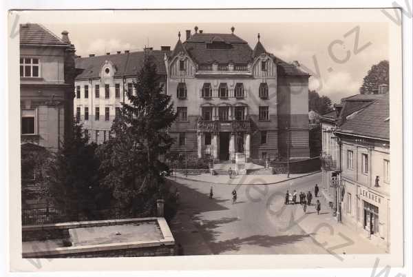  - Slovensko - Žilina - Leninova ulice, gymnázium, lékárna