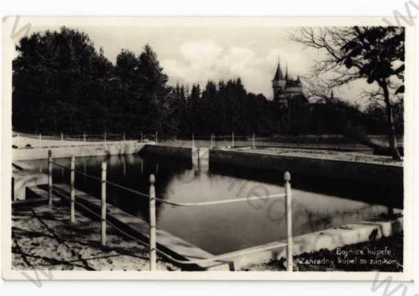  - Bojnice, Prievidza, Slovensko, zámek, venkovní koupele, foto Kramer